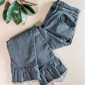 Ragged Priest x Free People Gray Ruffle Frayed Hem Cropped Jeans